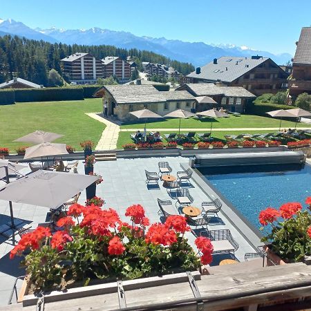 Apartment 24 Hotel Etrier Pool & Spa Crans-Montana Exterior foto